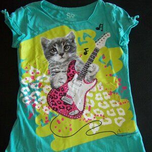 SO girls light blue kitten with guitar t shirt